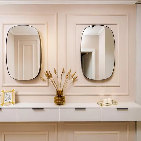 Designer - Ultracentral - Luxury Living Bucharest