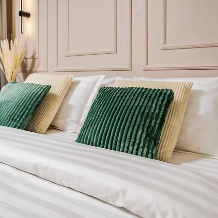 Designer - Ultracentral - Luxury Living Apartamento
