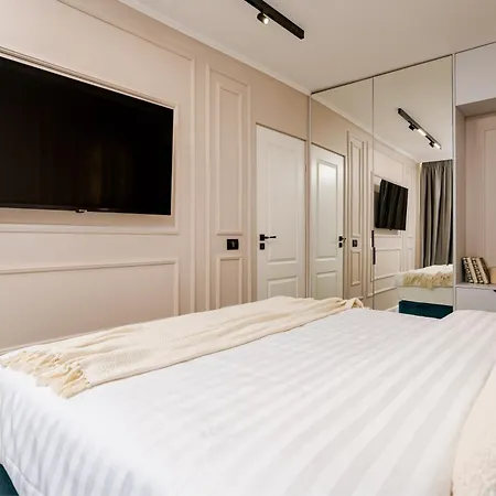 Designer - Ultracentral - Luxury Living Apartamento