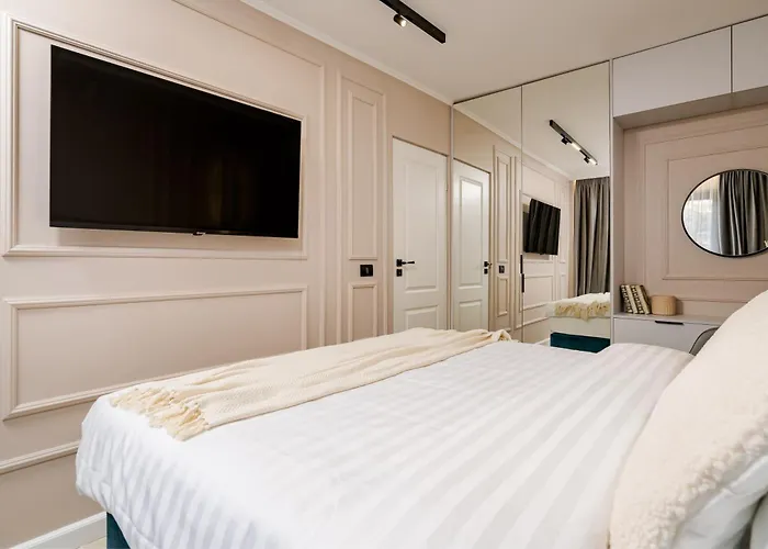 Designer - Ultracentral - Luxury Living Apartament