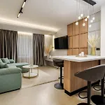 דירה Designer - Ultracentral - Luxury Living בוקרשט